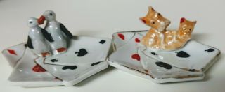 Playing Dogs And Kissing Penguins Card Table Trays/dishes - Japan 1940s