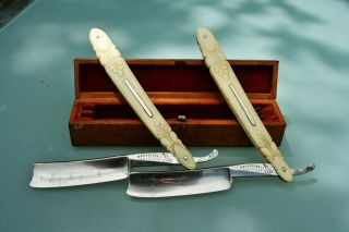 Antique Straight Razors S.  Pearson & Co Sheffield,  With Box 19.