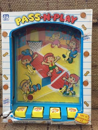 Pass N Play Basketball Game Rare Vintage Game Foundation No 8919
