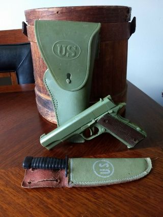 Marx Toys U.  S.  Army Gun And Holster,  Knife And Sheath
