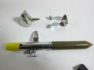 Vintage 1920 ' s - 1940 ' s Wold A - 1 062045 W.  C.  Airbrush with Case - 2