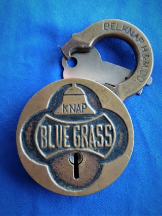 antique vintage BELKNAP - H & M CO - BLUE GRASS advertising lock padlock w key 2