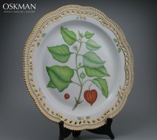Incredible Serving Plate nr 324 - Royal Copenhagen Flora Danica - Rare Size 4