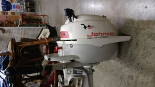 VINTAGE JOHNSON OUTBOARD 3 HP MOTOR 1960 ' s?.  1 OF A KIND CABIN DISPLAY 4