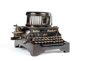 Vintage C1910 " Salter Standard  No.  7 " Typewriter