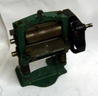 Vintage American LS440 Model A Hand Crank Leather Splitter (please read) 2