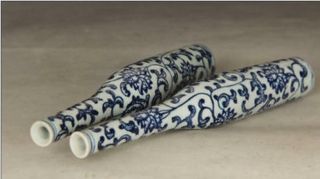 One pair Fine Chinese Blue and white porcelain vase painting flowers 5
