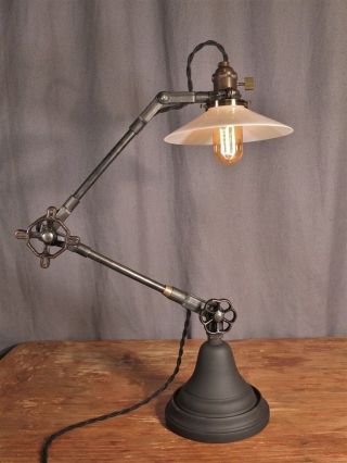 Vintage Industrial Desk Lamp - Machine Age Task Light - Cast Iron - Steampunk