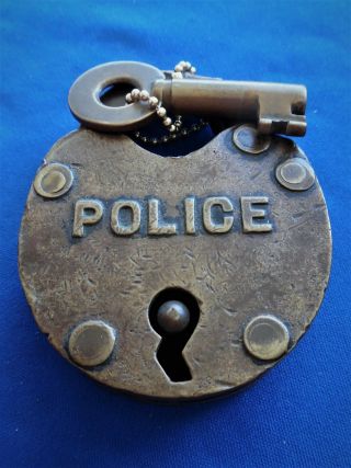 antique POLICE jail prison marshals paddy wagon handcuffs lock padlock w key 4