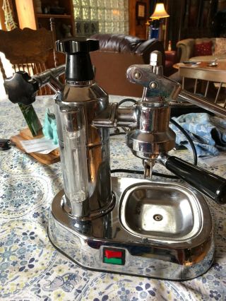 vintage La Pavoni Europiccola chrome espresso machine, .  8 liter,  V 110,  VGUC 4