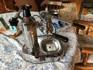 vintage La Pavoni Europiccola chrome espresso machine, .  8 liter,  V 110,  VGUC 5