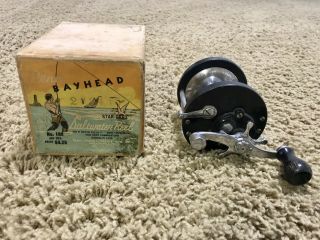 Early Vintage Penn Bayhead Reel And Rare White Box