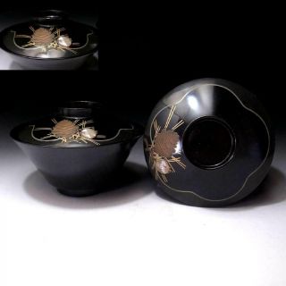 6k5: Vintage Japanese Lacquered Wooden Covered Bowls,  Maki - E,  Pinecones