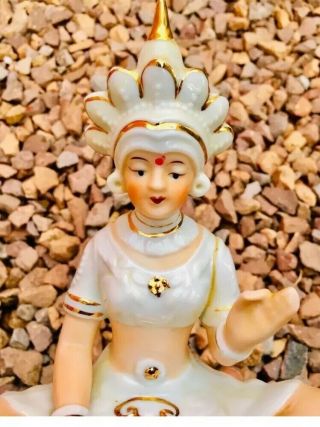 China/Thai Colored Porcelain Kwan - yin Guanyin Quan Yin Goddess Praying Statue 5