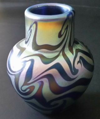 Vintage Lundberg Studios Iridescent Art Glass Mini Vase 1975 Mark Cantor 2 3/4 "