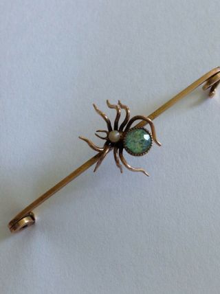 Charming Victorian 9ct Gold Aquamarine & Seed Pearl Set Spider Brooch