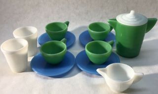 Vtg Akro Agate Green Blue White Glass Jadeite Childrens Tea Set Miniature