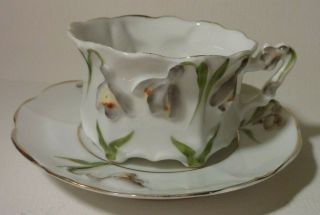 Pretty Vintage Unmarked Teacup And Saucer Gold Trim