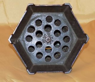 Antique Cast Iron Beehive Money Box / Coin Bank INDUSTRY SHALL BE REWARDED c1897 4