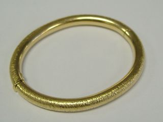 Vintage Solid 14 K Gold Bangleheavy Bracelet 7.  75 "