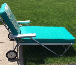 Vtg Mid Century Bunting Chaise Lounge - All