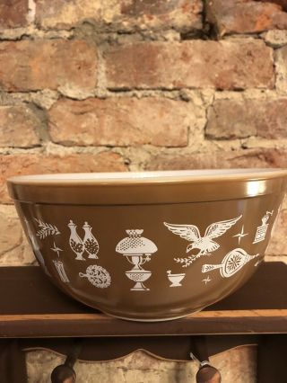 Rare Vintage Pyrex Early American Mixing Bowl 403 Brown W/ White