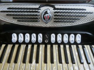 Vintage GIULIETTI model MF.  115 Handcrafted PRO PLAYER Accordion w/Case 4