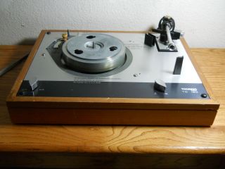 A Vintage Thorens Td 160 Turntable