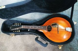 1906 Gibson A Natural Vintage " The Gibson " Mandolin