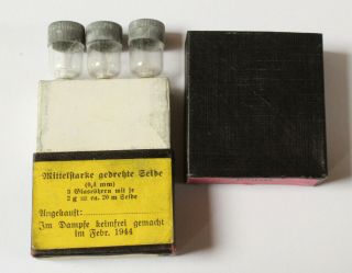 German Ww 2 Wehrmacht - Medical Silk Thread In The Case - Rare