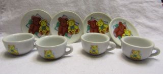 Child`s 13 Piece China Tea Set With Teddy Bears 4 Piece Place Settings