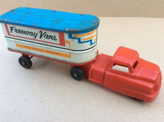 Wyandotte Freeway Vans Lines Local National Transport Tin/plastic Toy 8.  5” Long
