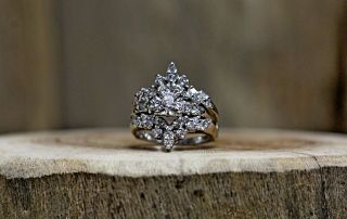 14kt White Gold Vintage 1.  25 Cttw Diamond Wedding Ring Set Size 5.  5