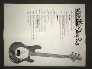 Ernie Ball Music Man StingRay Fretless Electric Bass w/ Case - Sunburst RARE 10