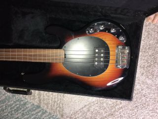 Ernie Ball Music Man StingRay Fretless Electric Bass w/ Case - Sunburst RARE 2