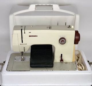 Vintage Bernina 817 Portable Swiss Made Sewing Machine With Hard Carry Case 4