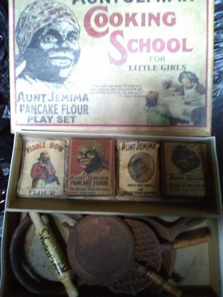 Vintage Black Americana Antique rare Aunt Jemima flour cooking school cast iron 4