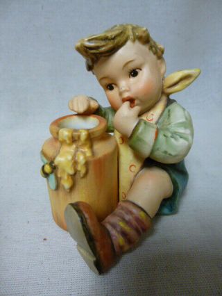 NEVER given to the MARKET old rare MI Hummel Goebel figurine 312/0 PFE 3