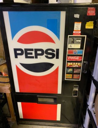 Vintage 1982 Pepsi Cola Machine Soda Machine