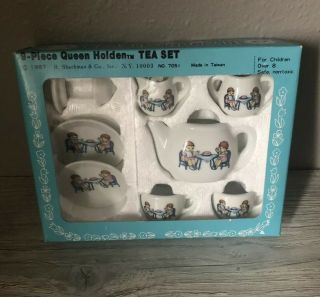 Queen Holden Toy China 1987 Porcelain Child Tea Set Smithsonian 7051