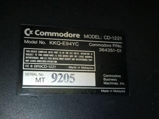 COMMODORE CDTV AMIGA 3000 VINTAGE COMPUTER KEYBOARD CD - 1221 5