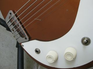 Vintage Danelectro 3612 Shorthorn 6 string Tic Tac Bass.  With case. 8