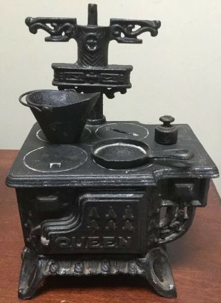 Miniature Queen Cast Iron Wood Stove With Pan & Coal Bucket Piggy Bank