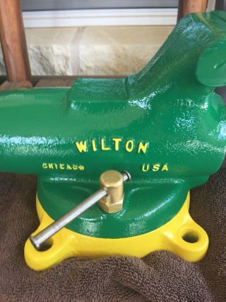 Vintage Wilton Bullet Vise