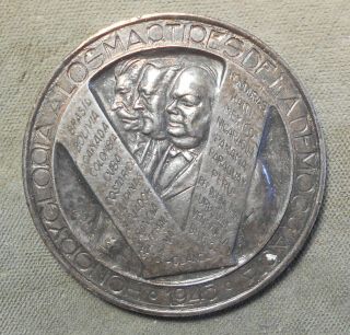 Stalin Churchill Fdr Honor & Glory To The Martyrs Of Democracy Silver Spanish