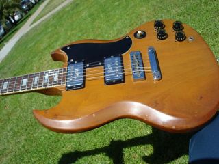 1972 Gibson Sg Standard Walnut Vintage Embossed Pickups