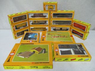 VINTAGE COX HO SCALE TIMBERLINE RAILWAY TRAIN SET IN BOXES & MORE 6