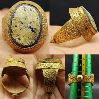 Gold Gilding Ring With Ancient Roman Glass 30