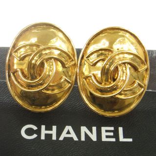 Auth Chanel Vintage Cc Logos Earrings 1.  0 - 1.  2 " Clip - On Gold - Tone Ak16662d