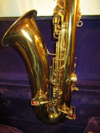 Vintage CONN Tenor Saxophone M251378 T L - With Case 8
